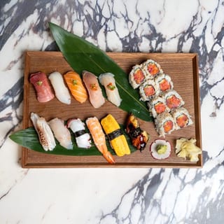 Chef's Sushi Set